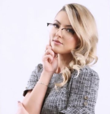 Orjana Nikitovic, Salesperson